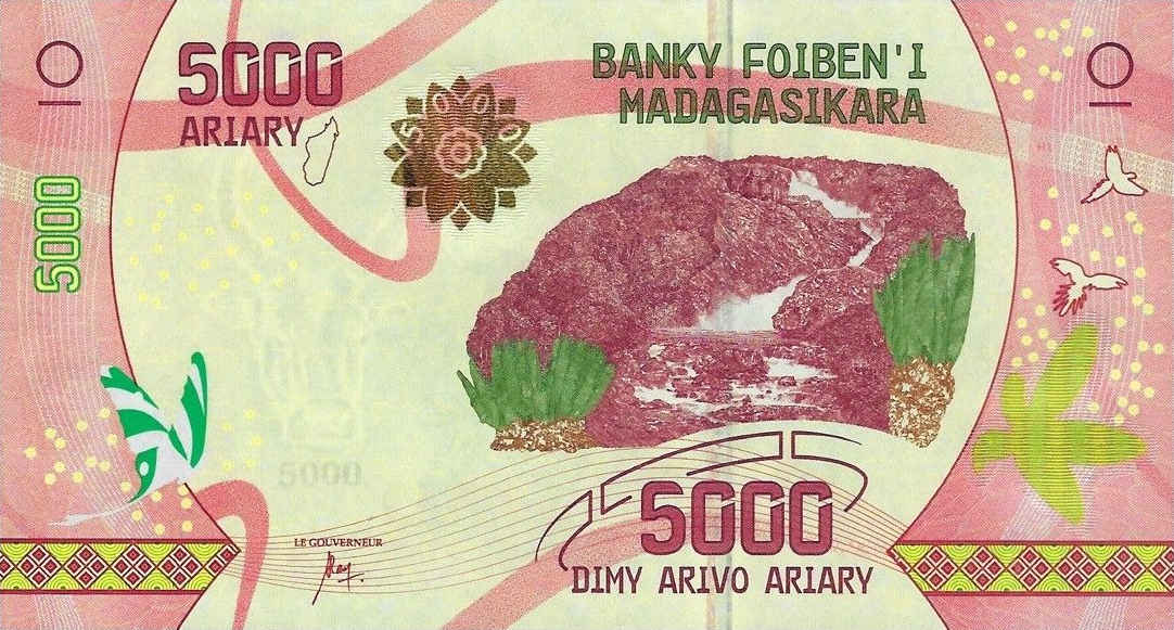 Front of Madagascar p102: 5000 Ariary from 2017