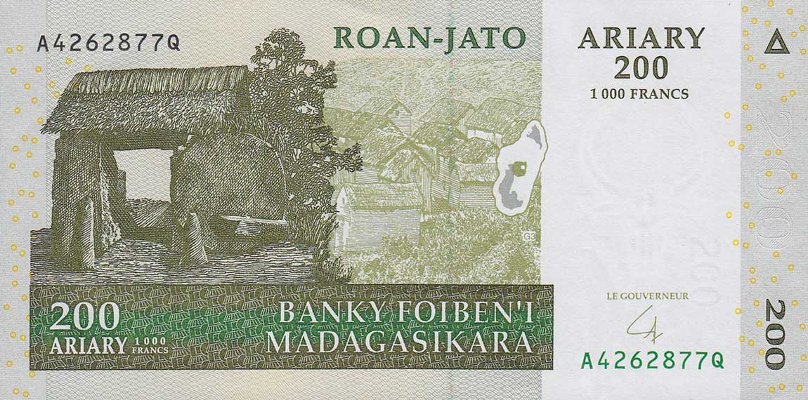 Front of Madagascar p87b: 200 Ariary from 2004