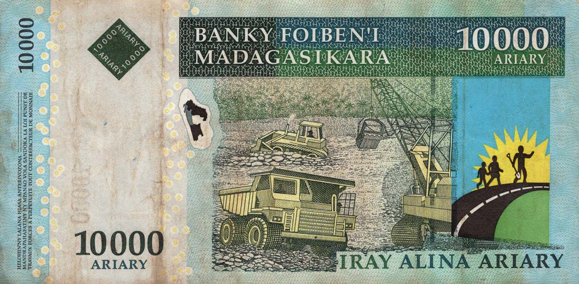 Front of Madagascar p92c: 10000 Ariary from 2015