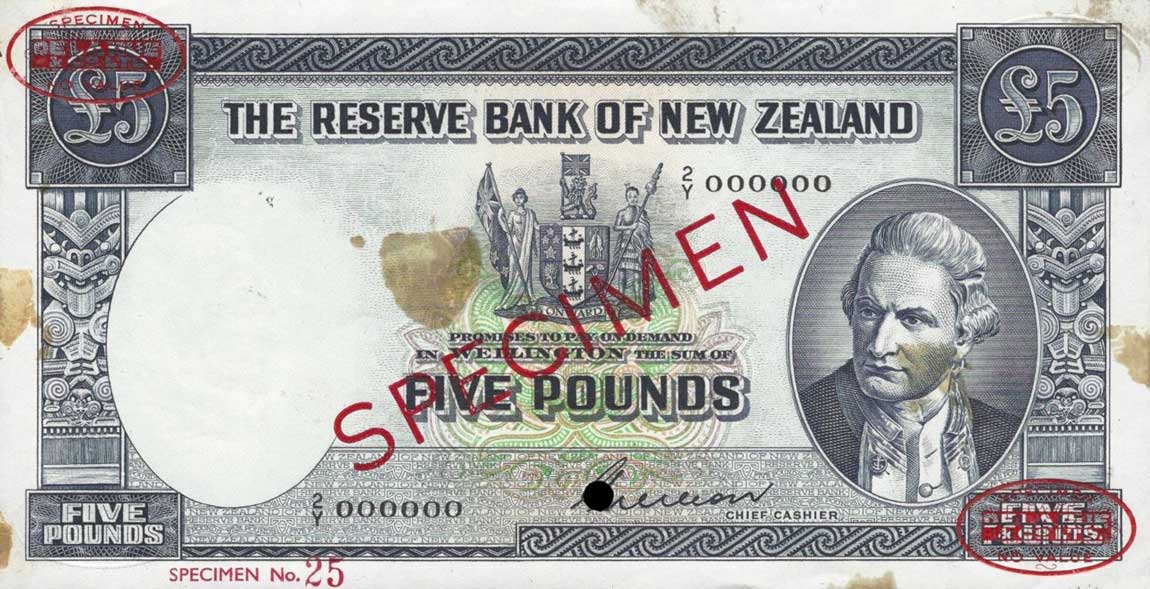 Front of New Zealand p160s: 5 Pounds from 1940
