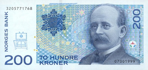 Front of Norway p48c: 200 Krone from 1999