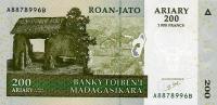 Gallery image for Madagascar p87a: 200 Ariary from 2004