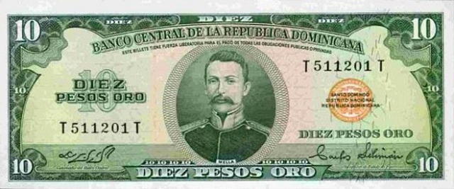 Front of Dominican Republic p110a: 10 Pesos Oro from 1975