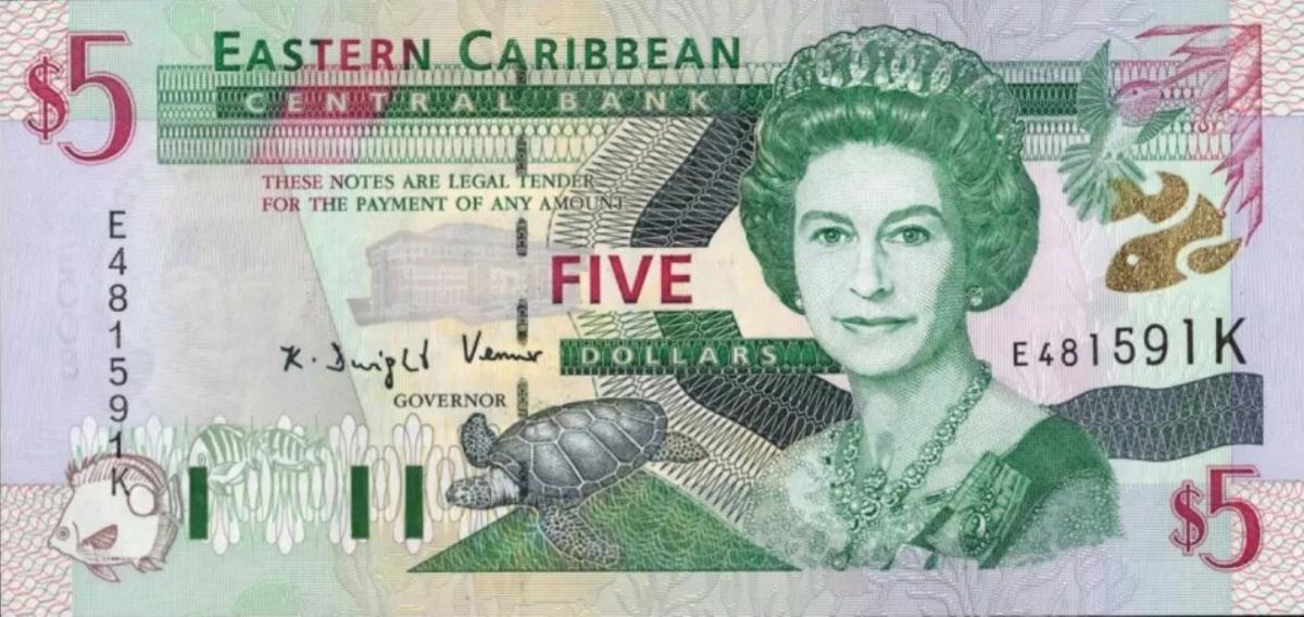 Front of East Caribbean States p37k1: 5 Dollars from 2000